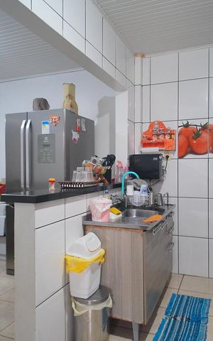 Casa à venda com 90m², 3 quartos e 2 vagasCozinha