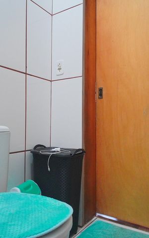 Casa à venda com 90m², 3 quartos e 2 vagasBanheiro 2