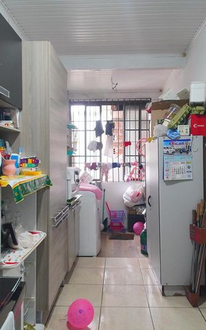 Casa à venda com 90m², 3 quartos e 2 vagasCozinha