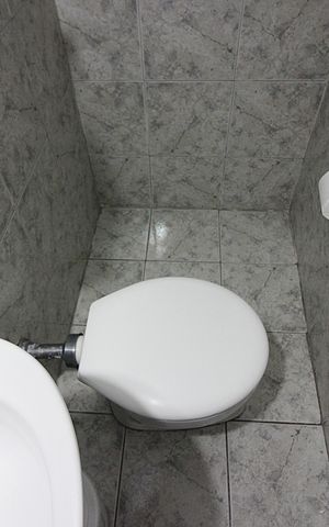 Casa à venda com 156m², 3 quartos e 3 vagasLavabo