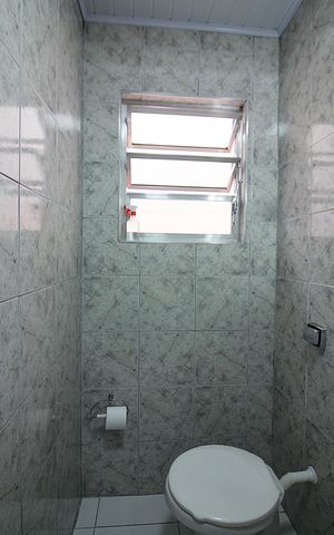 Casa à venda com 156m², 3 quartos e 3 vagasBanheiro Social