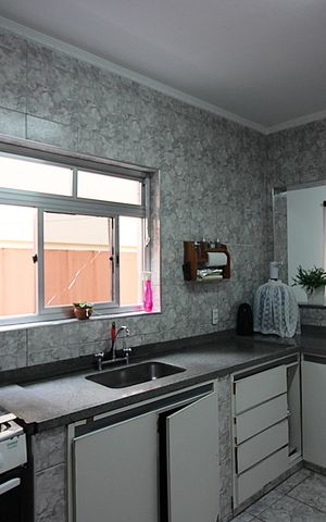 Casa à venda com 156m², 3 quartos e 3 vagasCozinha