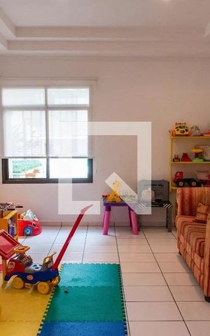Apartamento à venda com 247m², 3 quartos e 3 vagas Apartamento à venda com 247m², 3 quartos e 3 vagasÁrea comum - Brinquedoteca