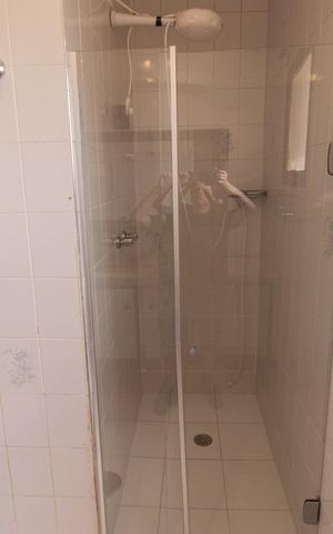 Apartamento à venda com 247m², 3 quartos e 3 vagas Apartamento à venda com 247m², 3 quartos e 3 vagasBanheiro da Suíte