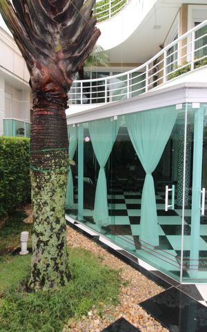Casa à venda com 790m², 4 quartos e 8 vagasÁrea Comum