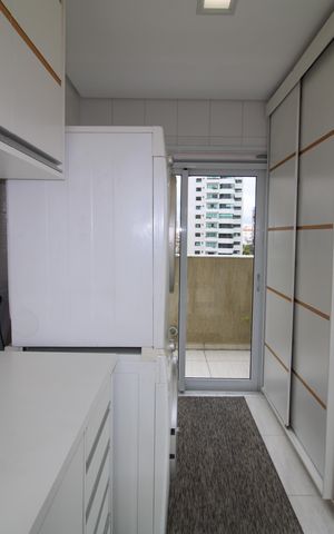 Casa à venda com 790m², 4 quartos e 8 vagasÁrea de Serviço 2
