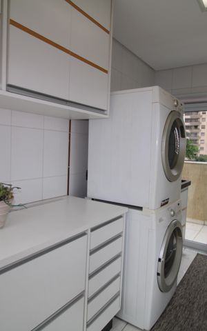 Casa à venda com 790m², 4 quartos e 8 vagasÁrea de Serviço 2