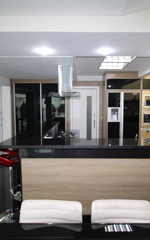 Casa à venda com 790m², 4 quartos e 8 vagasCozinha