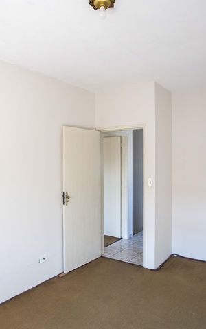 Casa à venda com 325m², 3 quartos e 3 vagasQuarto 2