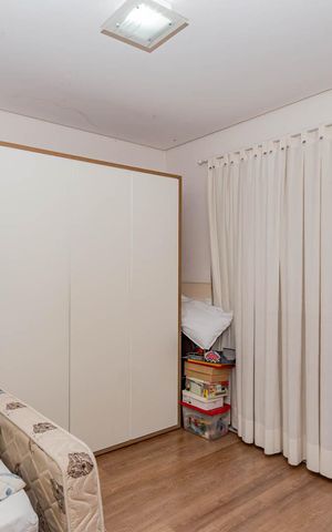 Casa à venda com 280m², 4 quartos e 2 vagasSuíte 1