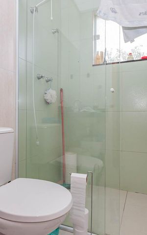 Casa à venda com 280m², 4 quartos e 2 vagasBanheiro da Suíte 1