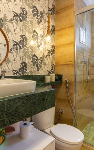 Apartamento à venda com 150m², 3 quartos e 2 vagas Apartamento à venda com 150m², 3 quartos e 2 vagasBanheiro da Suíte 2