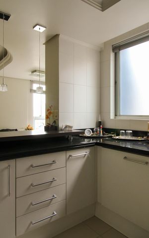 Apartamento à venda com 166m², 2 quartos e 2 vagas Apartamento à venda com 166m², 2 quartos e 2 vagasCozinha
