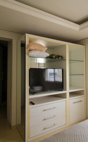 Apartamento à venda com 166m², 2 quartos e 2 vagas Apartamento à venda com 166m², 2 quartos e 2 vagas Suíte