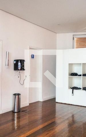 Apartamento à venda com 110m², 3 quartos e 2 vagas Apartamento à venda com 110m², 3 quartos e 2 vagasÁrea comum - Academia