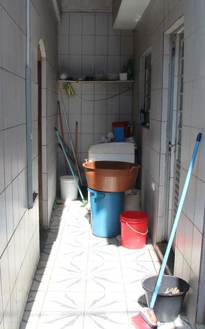 Casa à venda com 287m², 4 quartos e 2 vagasCasa 1 Area de Serviço e Quintal