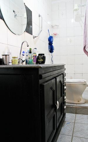 Casa à venda com 287m², 4 quartos e 2 vagasCasa 2 Banheiro
