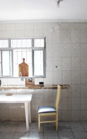 Casa à venda com 287m², 4 quartos e 2 vagasCasa 1 Cozinha