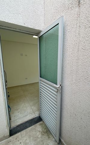 Casa à venda com 85m², 2 quartos e 2 vagas Casa à venda com 85m², 2 quartos e 2 vagasÁrea de Serviço