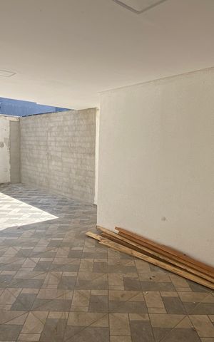 Casa à venda com 85m², 2 quartos e 2 vagas Casa à venda com 85m², 2 quartos e 2 vagasGaragem