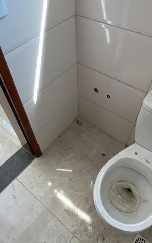 Casa à venda com 85m², 2 quartos e 2 vagas Casa à venda com 85m², 2 quartos e 2 vagasLavabo