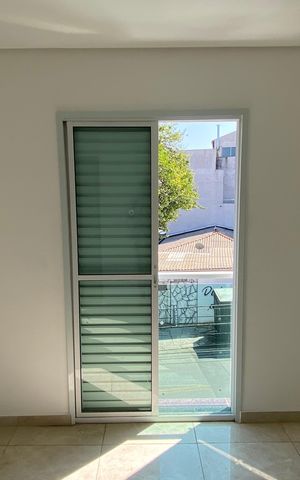 Casa à venda com 85m², 2 quartos e 2 vagas Casa à venda com 85m², 2 quartos e 2 vagasQuarto 1