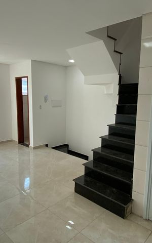 Casa à venda com 85m², 2 quartos e 2 vagas Casa à venda com 85m², 2 quartos e 2 vagasCozinha