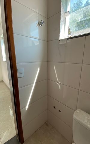 Casa à venda com 85m², 2 quartos e 2 vagas Casa à venda com 85m², 2 quartos e 2 vagasLavabo
