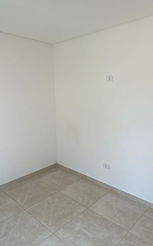 Casa à venda com 85m², 2 quartos e 2 vagas Casa à venda com 85m², 2 quartos e 2 vagasQuarto 1