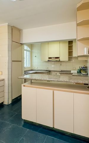 Casa para alugar com 170m², 3 quartos e 1 vaga Casa para alugar com 170m², 3 quartos e 1 vagaCozinha