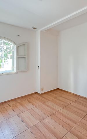 Casa para alugar com 170m², 3 quartos e 1 vaga Casa para alugar com 170m², 3 quartos e 1 vagaQuarto 1