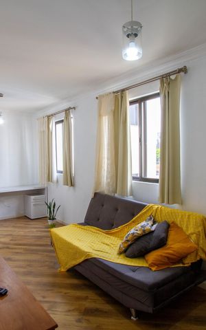 Casa de condomínio para alugar com 32m², 1 quarto e 1 vaga Casa de condomínio para alugar com 32m², 1 quarto e 1 vagaSala