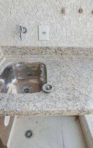 Apartamento para alugar com 27m², 1 quarto e sem vaga Apartamento para alugar com 27m², 1 quarto e sem vagaVaranda e Área de Serviço