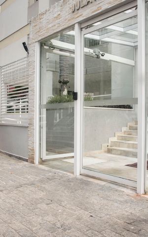 Apartamento à venda com 98m², 3 quartos e 1 vagaFrente