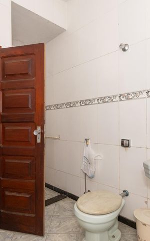 Casa à venda com 101m², 3 quartos e 2 vagasBanheiro Social