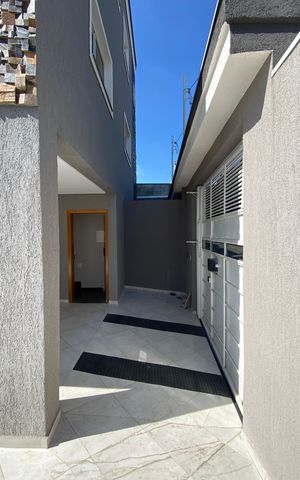 Casa para alugar com 130m², 2 quartos e 4 vagas Casa para alugar com 130m², 2 quartos e 4 vagasGaragem