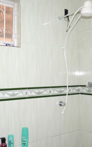 Casa para alugar com 160m², 2 quartos e 2 vagasBanheiro da Suíte