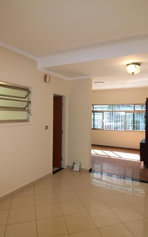 Casa à venda com 163m², 3 quartos e 5 vagasSala