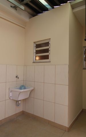 Casa à venda com 163m², 3 quartos e 5 vagasÁrea de Serviço