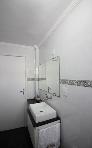 Apartamento à venda com 185m², 3 quartos e 1 vagaBanheiro Social