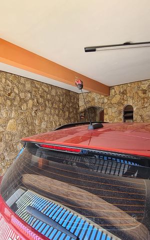 Casa à venda com 250m², 3 quartos e 2 vagas Casa à venda com 250m², 3 quartos e 2 vagasGaragem