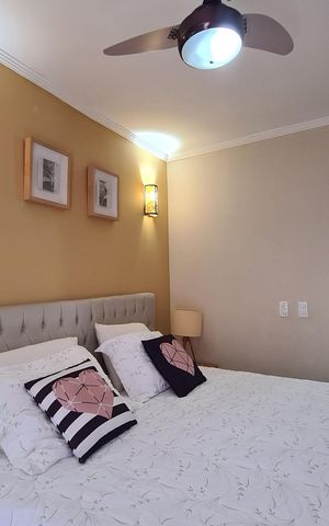 Casa à venda com 250m², 3 quartos e 2 vagas Casa à venda com 250m², 3 quartos e 2 vagasSuite