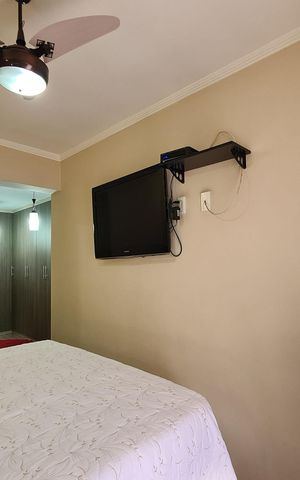 Casa à venda com 250m², 3 quartos e 2 vagas Casa à venda com 250m², 3 quartos e 2 vagasSuite