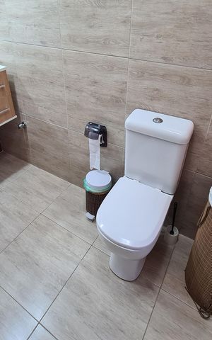 Casa à venda com 250m², 3 quartos e 2 vagas Casa à venda com 250m², 3 quartos e 2 vagasBanheiro da Suíte