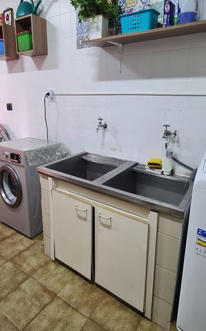 Casa à venda com 250m², 3 quartos e 2 vagas Casa à venda com 250m², 3 quartos e 2 vagasÁrea de Serviço
