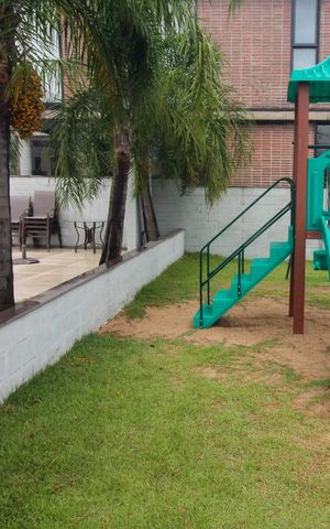 Casa de condomínio à venda com 209m², 3 quartos e 2 vagas Casa de condomínio à venda com 209m², 3 quartos e 2 vagasÁrea comum - Playground