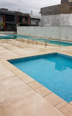 Casa de condomínio à venda com 209m², 3 quartos e 2 vagas Casa de condomínio à venda com 209m², 3 quartos e 2 vagasÁrea comum - Piscina