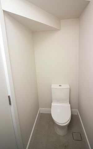 Casa de condomínio à venda com 209m², 3 quartos e 2 vagas Casa de condomínio à venda com 209m², 3 quartos e 2 vagasLavabo