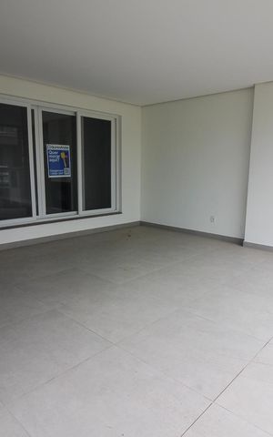 Casa de condomínio à venda com 209m², 3 quartos e 2 vagas Casa de condomínio à venda com 209m², 3 quartos e 2 vagasGaragem