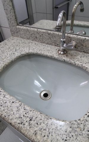 Casa para alugar com 290m², 4 quartos e 2 vagasBanheiro da Suíte